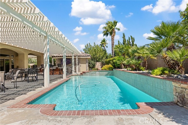 Detail Gallery Image 3 of 74 For 19163 Kanbridge St, Apple Valley,  CA 92308 - 4 Beds | 3/1 Baths