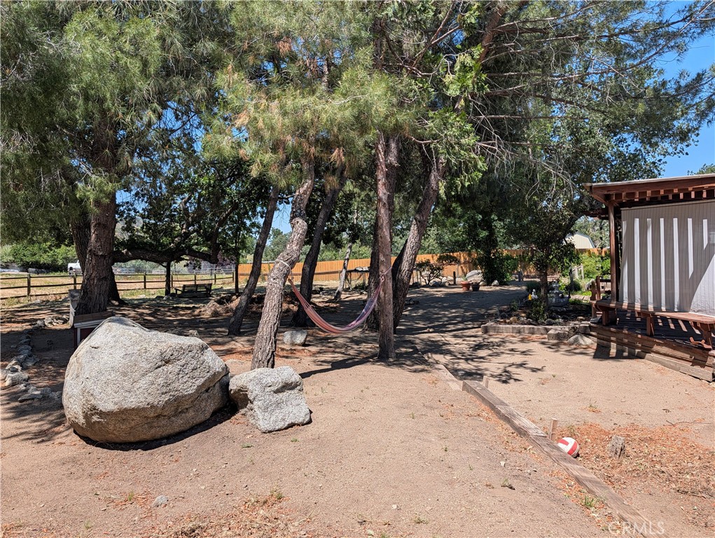 https://media.crmls.org/medias/bc50c946-bd92-4e2e-b68b-ad579314ff1f.jpg?preset=X-Large