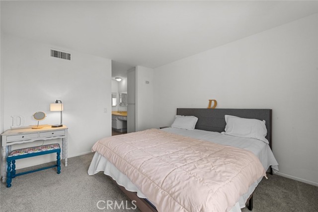 23515 Lyons Avenue, Valencia CA: https://media.crmls.org/medias/bc512be6-94c6-40dc-89ed-36fbb077cc5a.jpg