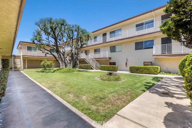 Detail Gallery Image 31 of 35 For 25925 Narbonne Ave #21,  Lomita,  CA 90717 - 2 Beds | 1 Baths