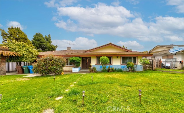 1454 Ameluxen Avenue, Hacienda Heights CA: https://media.crmls.org/medias/bc5212ac-54c6-44da-bd74-fb1864507942.jpg