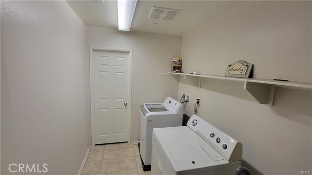 Detail Gallery Image 33 of 44 For 846 Santona, Perris,  CA 92571 - 5 Beds | 3 Baths