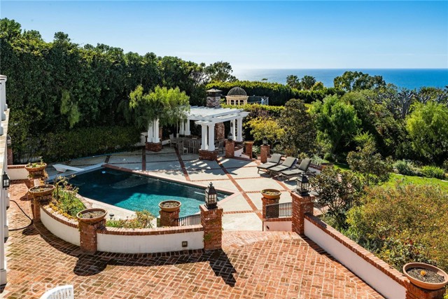 Detail Gallery Image 46 of 54 For 1409 via Arco, Palos Verdes Estates,  CA 90274 - 7 Beds | 5/2 Baths