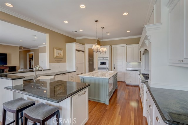 Detail Gallery Image 16 of 75 For 19441 Calle Teresa, Murrieta,  CA 92562 - 5 Beds | 4/1 Baths