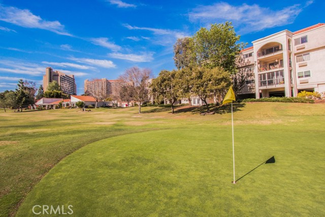 925 Ave Majorca, Laguna Woods CA: https://media.crmls.org/medias/bc542494-5db1-4459-b8df-fc3b181b6842.jpg