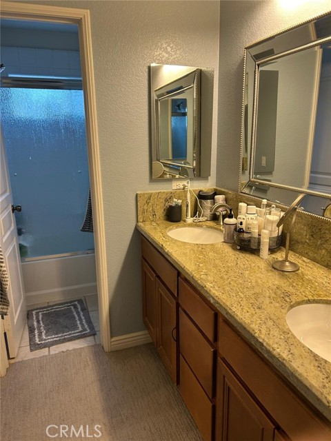 Detail Gallery Image 11 of 17 For 848 Almond, San Marcos,  CA 92078 - 2 Beds | 2/1 Baths