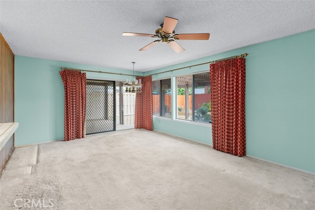 Detail Gallery Image 8 of 39 For 27927 Foxfire, Menifee,  CA 92586 - 2 Beds | 2 Baths