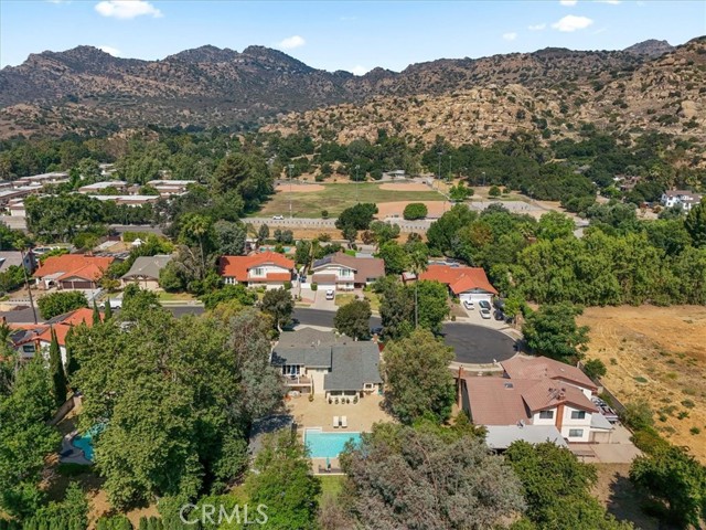 10624 Nevada Avenue, Chatsworth CA: https://media.crmls.org/medias/bc564bd2-4e7e-4c50-b0d3-11dc01a3fdc0.jpg