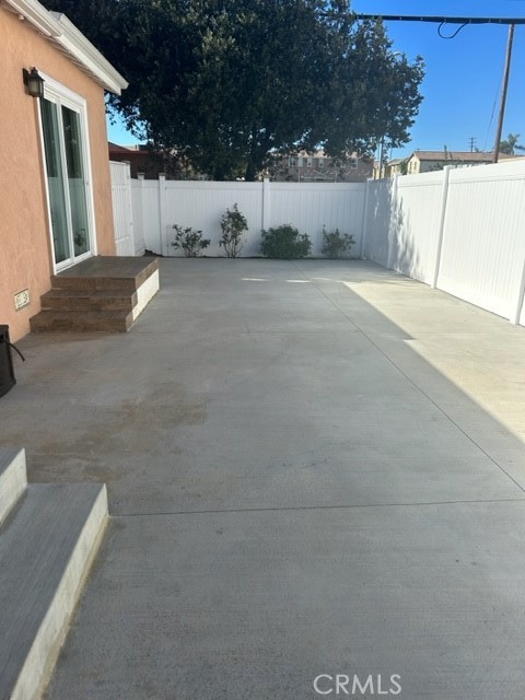 Detail Gallery Image 31 of 33 For 17257 Welby Way, Van Nuys,  CA 91406 - 3 Beds | 3 Baths