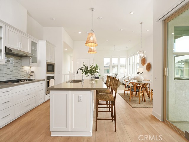Spacious Open Kitchen