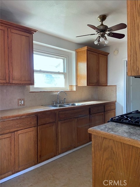 Detail Gallery Image 18 of 32 For 2034 Stoddard, Pomona,  CA 91768 - 3 Beds | 1 Baths