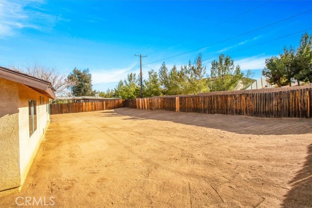 Detail Gallery Image 26 of 32 For 56205 Navajo Trl, Yucca Valley,  CA 92284 - 3 Beds | 2 Baths