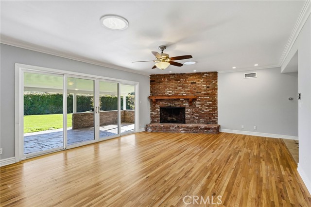 Detail Gallery Image 10 of 64 For 22301 Marilla St, Chatsworth,  CA 91311 - 4 Beds | 3 Baths