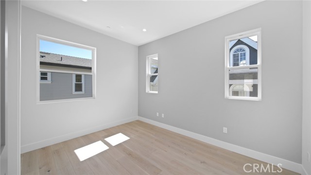 2421 Voorhees Avenue, Redondo Beach, California 90278, 4 Bedrooms Bedrooms, ,4 BathroomsBathrooms,Residential,Sold,Voorhees,PV21128390