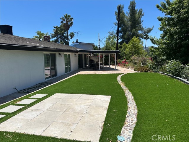 20723 Dolorosa Street, Woodland Hills CA: https://media.crmls.org/medias/bc5823e2-56b5-4b6b-ac05-4dc693ce0756.jpg