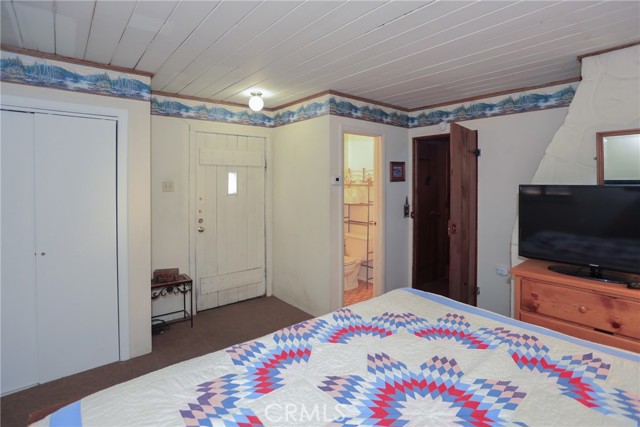 Detail Gallery Image 12 of 51 For 42690 Sonoma, Big Bear Lake,  CA 92315 - 2 Beds | 1/1 Baths