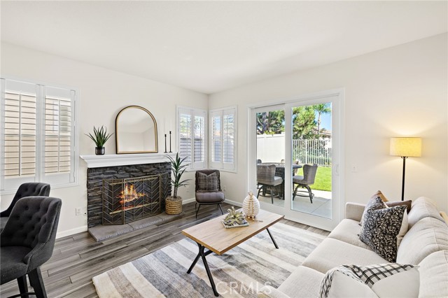 20 Via Tronido, Rancho Santa Margarita CA: https://media.crmls.org/medias/bc58bf08-c1e8-41a8-8d1f-7706c5e885ca.jpg