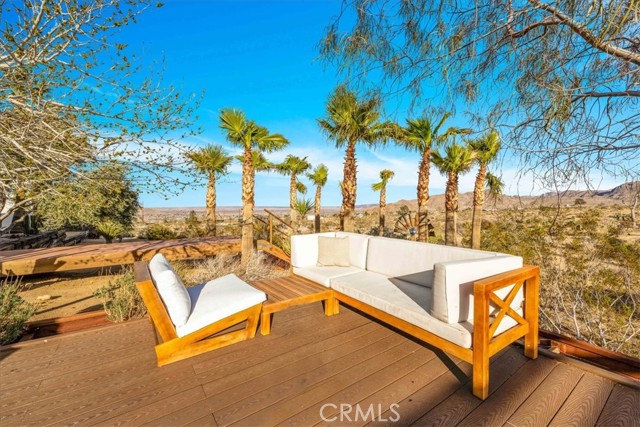 7423 Juniper Road, Joshua Tree CA: https://media.crmls.org/medias/bc58c9bd-26f7-467b-914a-649485f032a0.jpg