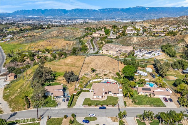 Detail Gallery Image 49 of 52 For 3009 Shadid, Colton,  CA 92324 - 5 Beds | 3/1 Baths