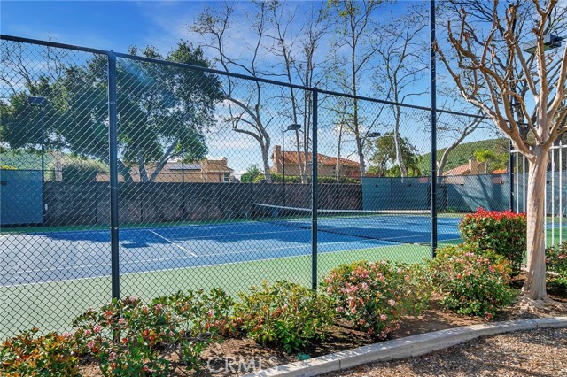 Detail Gallery Image 26 of 43 For 4827 Matteo, Oak Park,  CA 91377 - 3 Beds | 3 Baths