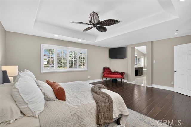 23312 White Oak Lane, Murrieta CA: https://media.crmls.org/medias/bc5a8a64-fbf4-4d4c-86c7-6f6f701d2ac0.jpg
