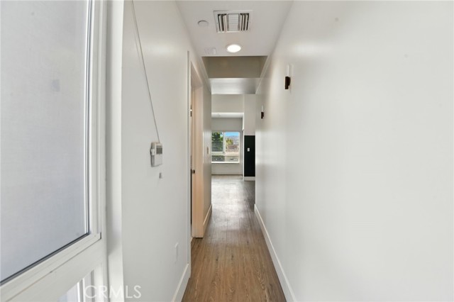 Detail Gallery Image 14 of 31 For 4461 Tujunga Ave #101,  Studio City,  CA 91602 - 3 Beds | 3 Baths