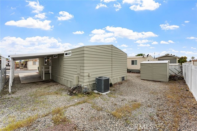 Detail Gallery Image 23 of 32 For 200 W San Bernardino Ave #19,  Rialto,  CA 92376 - 2 Beds | 2 Baths