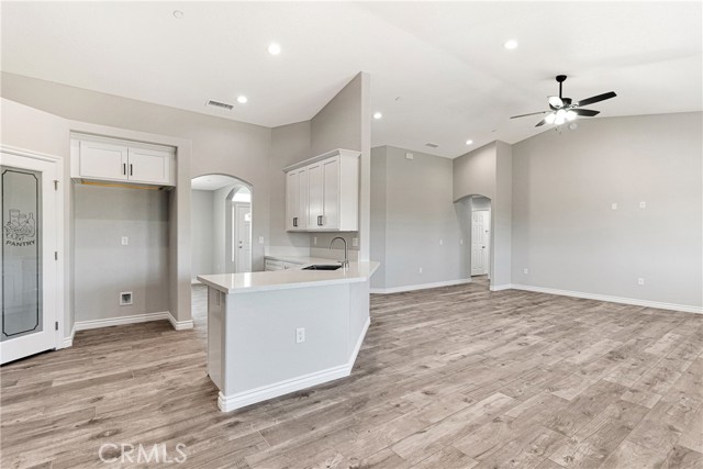 Detail Gallery Image 14 of 39 For 18702 Atlantic St, Hesperia,  CA 92345 - 4 Beds | 2/1 Baths