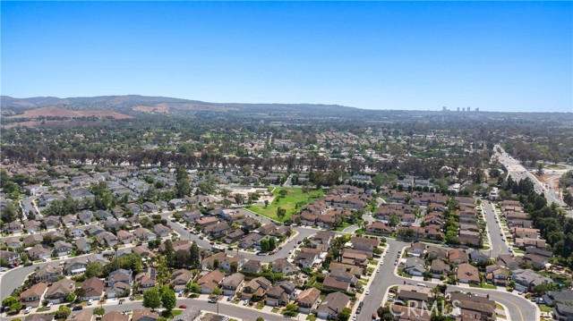 20 Whistling Isle, Irvine CA: https://media.crmls.org/medias/bc5d5e1a-439e-42a1-8d4f-7634f6a07d01.jpg