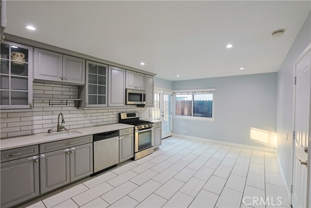 Detail Gallery Image 25 of 28 For 24961 Express Dr, Laguna Hills,  CA 92653 - 3 Beds | 2 Baths