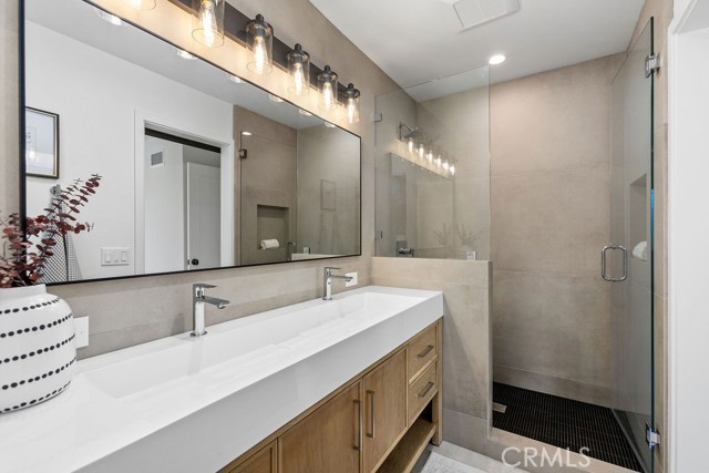 Detail Gallery Image 8 of 14 For 22715 via Santigo, Mission Viejo,  CA 92691 - 3 Beds | 2 Baths