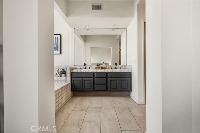 Detail Gallery Image 55 of 75 For 30 Waterway #43,  Irvine,  CA 92614 - 2 Beds | 2 Baths