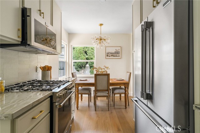 2721 184th Street, Redondo Beach CA: https://media.crmls.org/medias/bc5eff39-2892-48cf-af19-ea606d818ddd.jpg