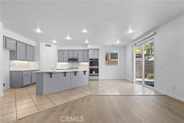 Detail Gallery Image 19 of 59 For 12222 Dry Creek, Rancho Cucamonga,  CA 91739 - 4 Beds | 3 Baths