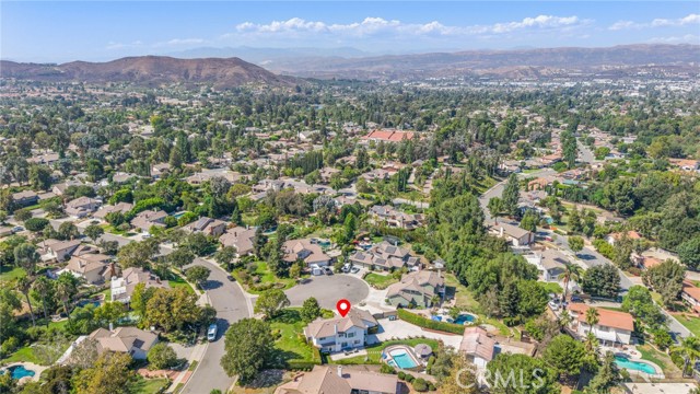 320 Forelock Court, Simi Valley CA: https://media.crmls.org/medias/bc5fe106-7d39-47aa-ae05-468e8e701390.jpg