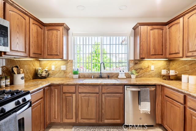 Detail Gallery Image 19 of 53 For 7714 Grand Ave, Yucca Valley,  CA 92284 - 3 Beds | 2 Baths