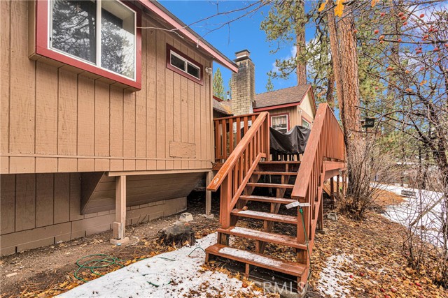 39995 Hillcrest Drive, Big Bear Lake, California 92315, 3 Bedrooms Bedrooms, ,2 BathroomsBathrooms,Residential,For Sale,39995 Hillcrest Drive,CRHD24013207