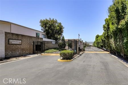 Detail Gallery Image 4 of 43 For 307 S Smith Ave #34,  Corona,  CA 92882 - 4 Beds | 2 Baths