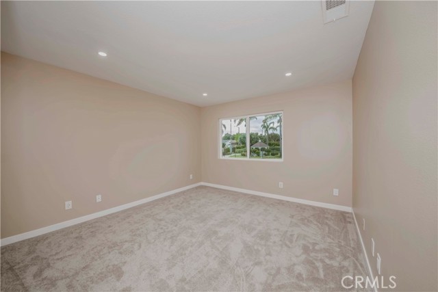 5338 S Chariton Avenue, Ladera Heights CA: https://media.crmls.org/medias/bc62ed64-c09a-4769-9304-313d05562cc7.jpg