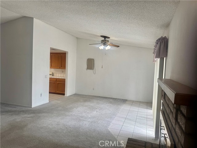 15469 Chaparral Street, Victorville CA: https://media.crmls.org/medias/bc62effb-f875-4875-bf9f-4556742702d1.jpg