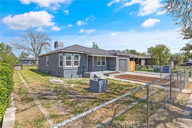 2539 S Holly Avenue, Fresno, CA, 93706 2539 S Holly Avenue, Fresno, CA, 93706