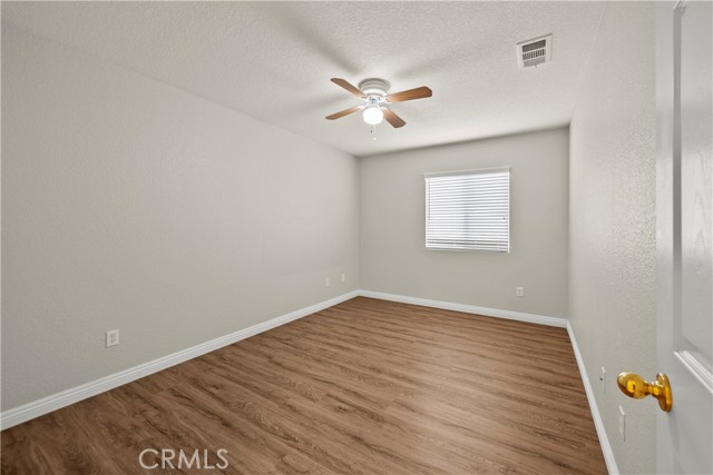 Detail Gallery Image 26 of 37 For 45541 Robinson Dr, Lancaster,  CA 93535 - 4 Beds | 2 Baths