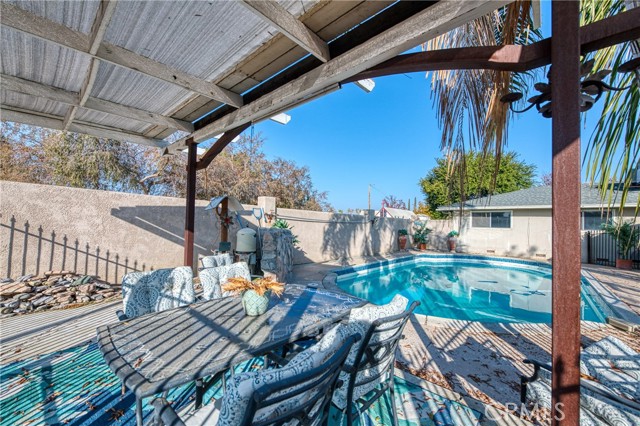 Detail Gallery Image 10 of 68 For 385 Monroe St, Coalinga,  CA 93210 - 3 Beds | 2/1 Baths