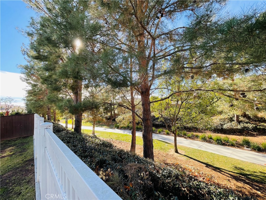 https://media.crmls.org/medias/bc648080-6d18-4608-9397-a2280d207958.jpg?preset=X-Large