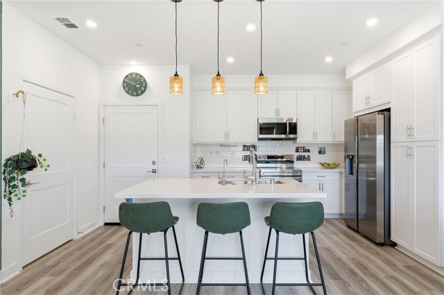 Detail Gallery Image 12 of 49 For 116 Sunstone Place, Rancho Mission Viejo,  CA 92694 - 3 Beds | 2/1 Baths