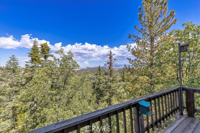 Detail Gallery Image 16 of 25 For 127 Cypress Dr, Lake Arrowhead,  CA 92352 - 3 Beds | 2/1 Baths