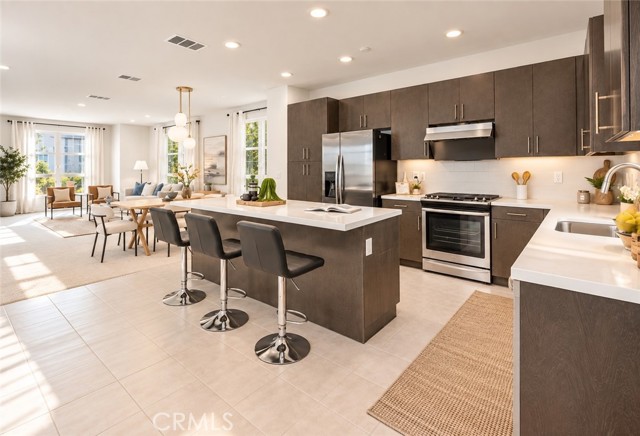 2700 E Chaucer Unit: 41