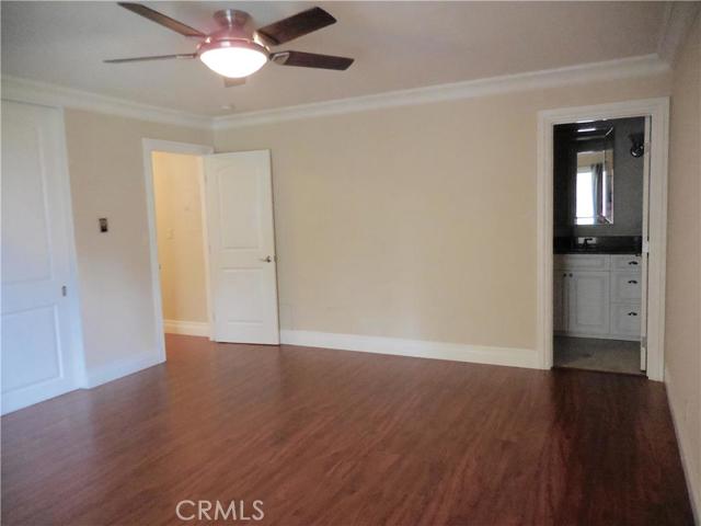 Detail Gallery Image 13 of 17 For 101 Scholz #35,  Newport Beach,  CA 92663 - 2 Beds | 2 Baths