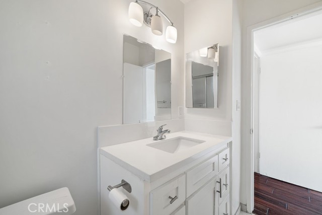 Detail Gallery Image 28 of 42 For 1101 Lincoln Bld 1a,  Santa Monica,  CA 90403 - 2 Beds | 2 Baths