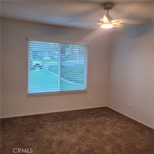 Detail Gallery Image 9 of 12 For 11251 Sweetwater Dr, Riverside,  CA 92505 - 3 Beds | 2 Baths